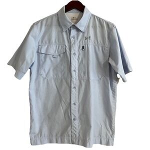 Under Armour Vented Fishing Shirt Mens M All Season Gear Light Blue Short Sleeve